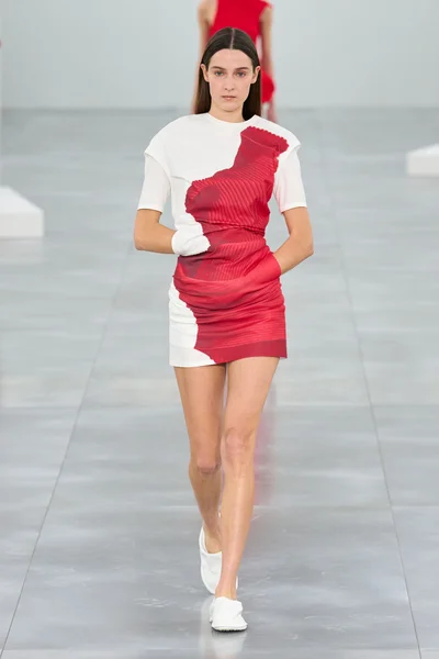 Look 2